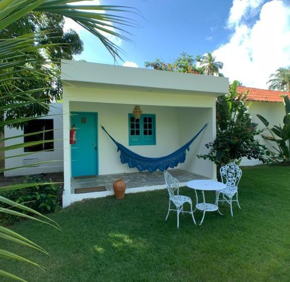 带大床的豪华间, Pousada Paraiso Carneiros