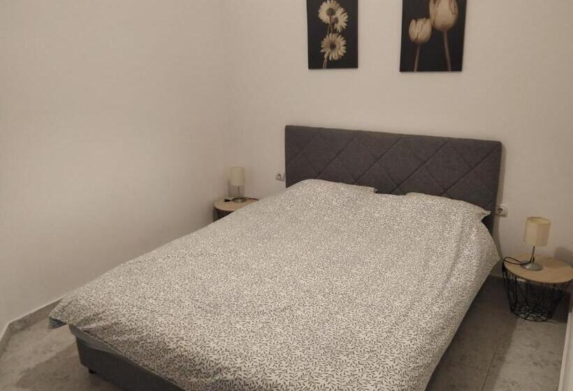 آپارتمان 1 خوابه با چشم‌انداز باغ, Rooms & Apartments Vukasović