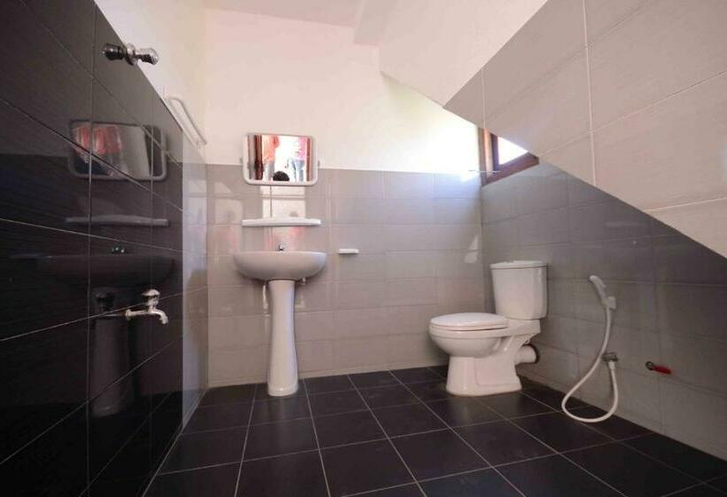 חדר דלוקס נוף לים, Saga Home