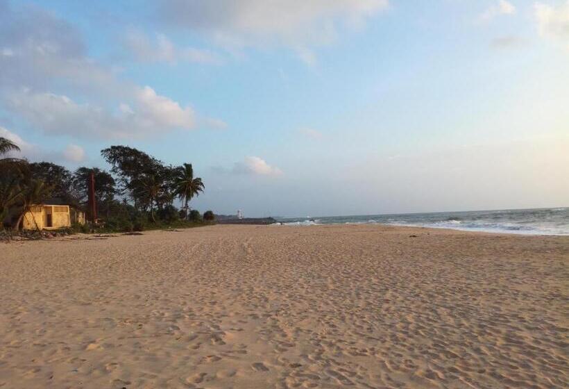 חדר דלוקס עם מרפסת נוף לים, Saga Home