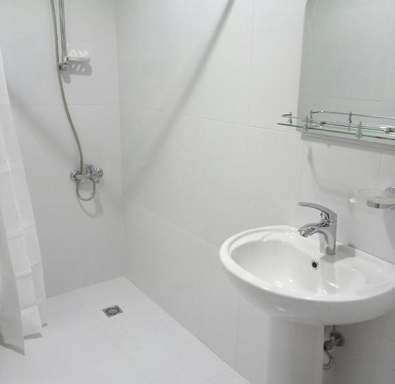 آپارتمان 1 خوابه با چشمانداز باغ, Sister's Warm Guest House