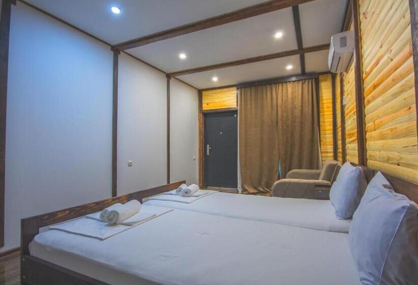 آپارتمان 1 خوابه با چشمانداز, Sister's Warm Guest House