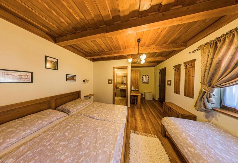 Трехместный Номер Deluxe, Tóth Vendégház és Apartmanház újfehértó