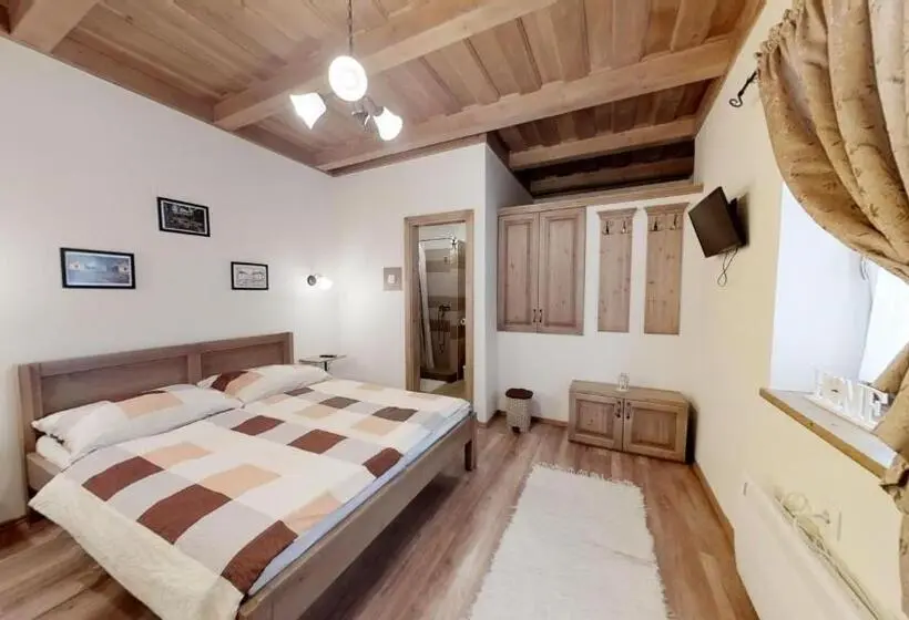１ベッドルームのデラックスアパートメント, Tóth Vendégház és Apartmanház újfehértó