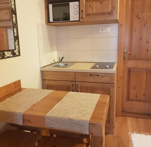 침실 1개 디럭스 아파트, Tóth Vendégház és Apartmanház újfehértó