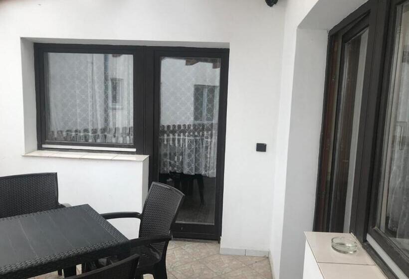 اتاق استاندارد یک نفره, Taverna Panzió