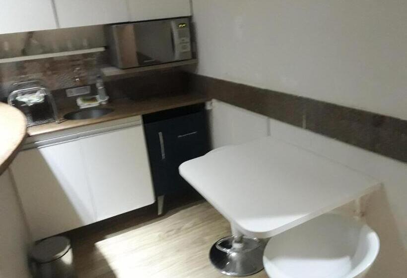 شقة غرفة واحدة, Apart&hotel Victory Business