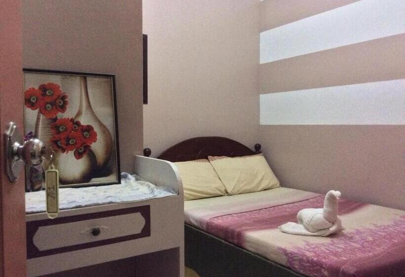 اتاق استاندارد, Center Parkway Pension House