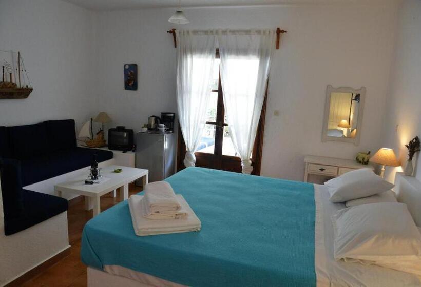 سوییت با چشمانداز باغ, Anofli Suites