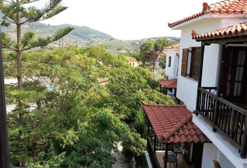 سوییت سوپریور, Anofli Suites