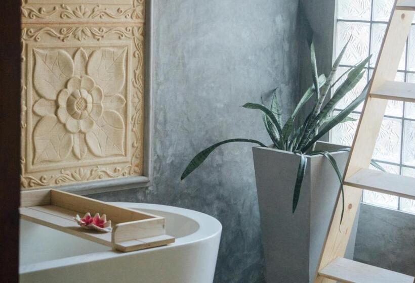 带花园景观和一个卧室的别墅, Surf N Sun Arugam Bay