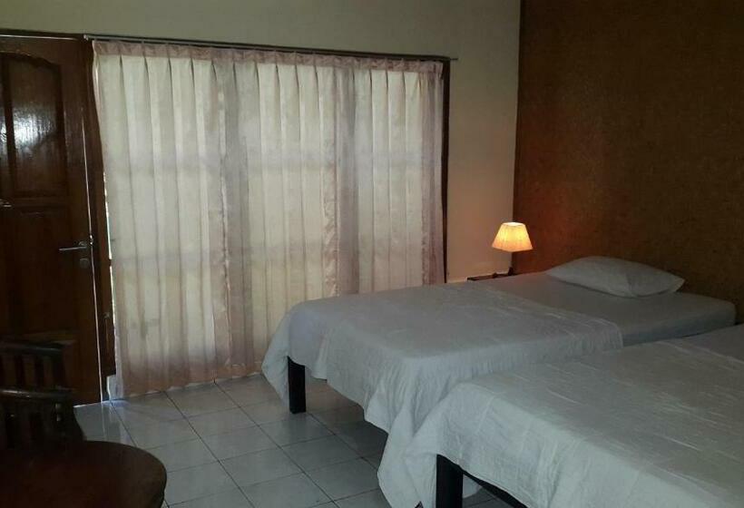 חדר סטנדרט, Bayumantra Bungalows