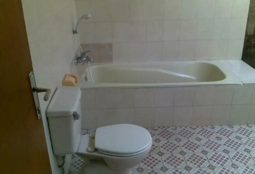 Deluxe-huone, Bayumantra Bungalows