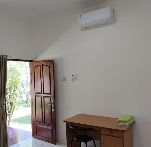 חדר דלוקס, Bayumantra Bungalows