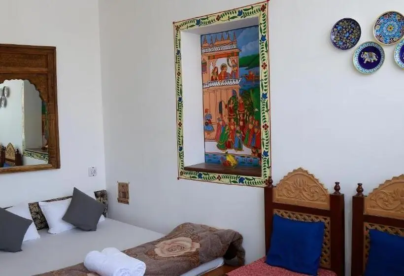 اتاق لوکس با چشم‌انداز, Jewel Palace Haweli