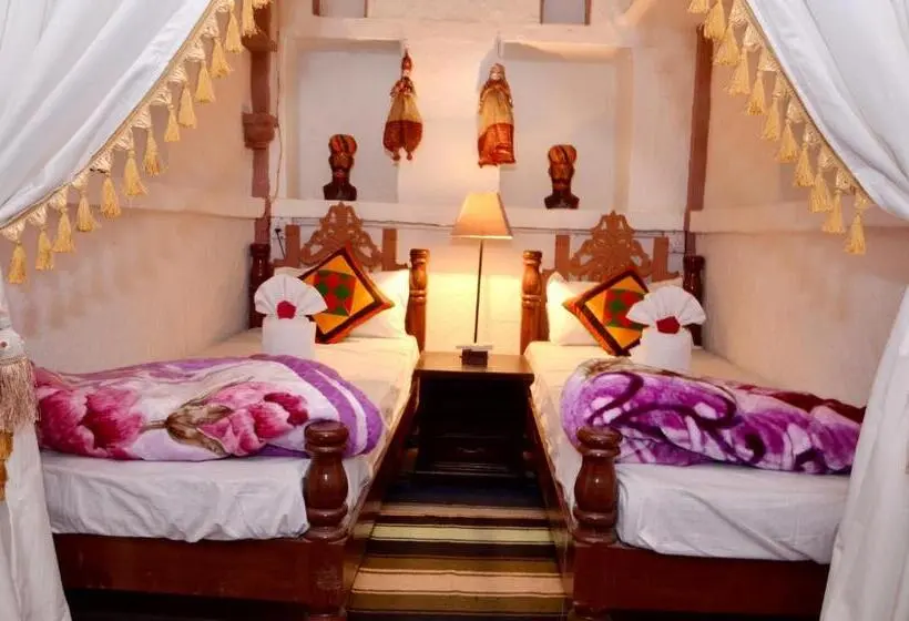 اتاق اکونومی, Jewel Palace Haweli