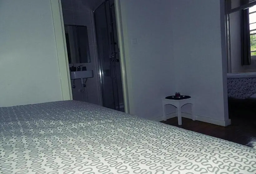 اتاق سوپریور, Jualis Guest House