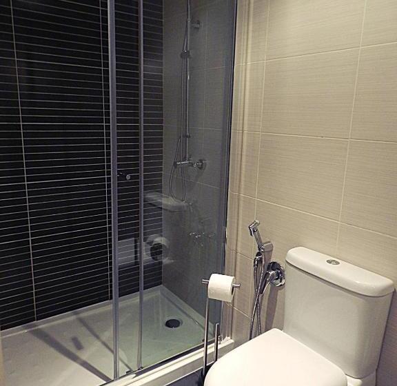 اتاق اکونومی, Jualis Guest House