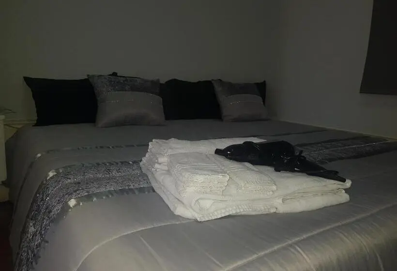 اتاق سوپریور خانوادگی, Jualis Guest House