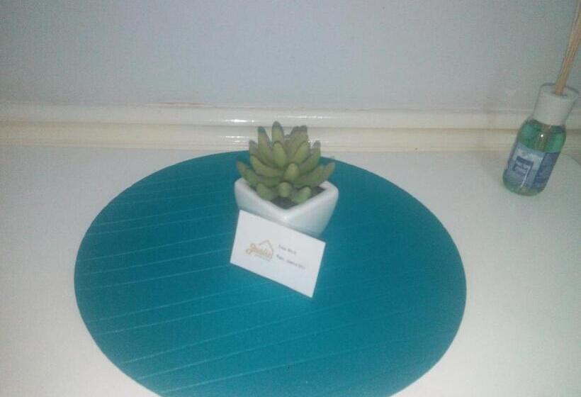 اتاق استاندارد با چشمانداز باغ, Jualis Guest House