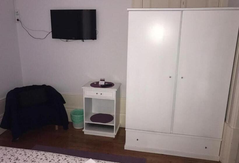 اتاق سوپریور, Jualis Guest House