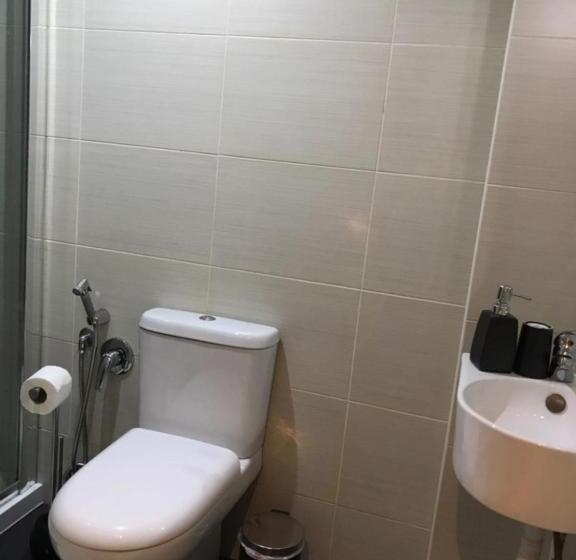 اتاق اکونومی, Jualis Guest House