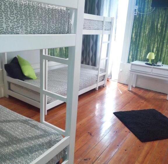 اتاق سوپریور خانوادگی, Jualis Guest House