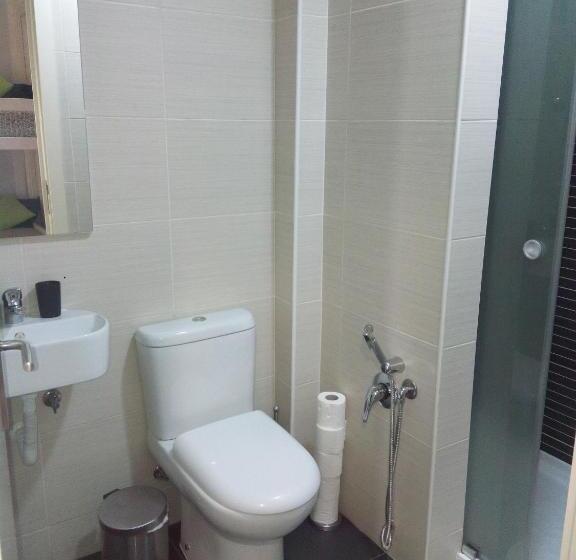 اتاق سوپریور خانوادگی, Jualis Guest House