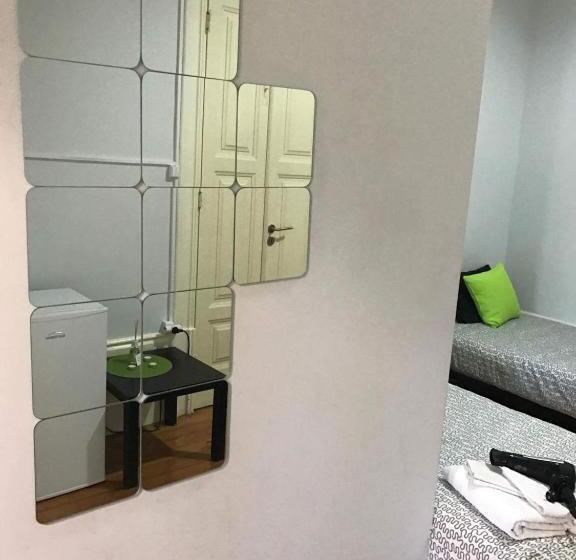 اتاق سوپریور خانوادگی, Jualis Guest House