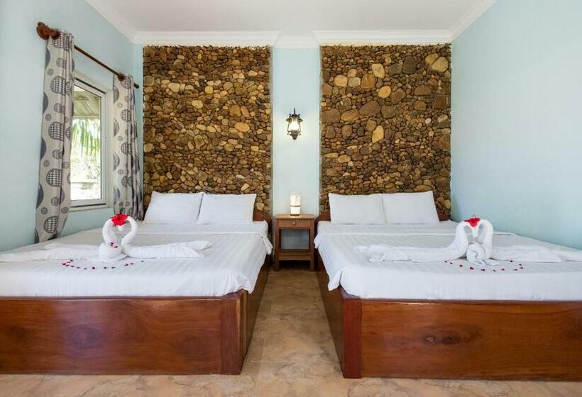 بنجلو ديلوكس, Kep Bungalows