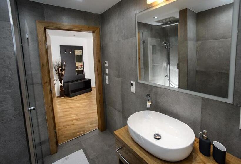 Апартаменты 2 Спальни, Landhaus Ambachhof