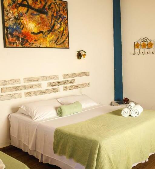 샬레, Pousada Canto Verde