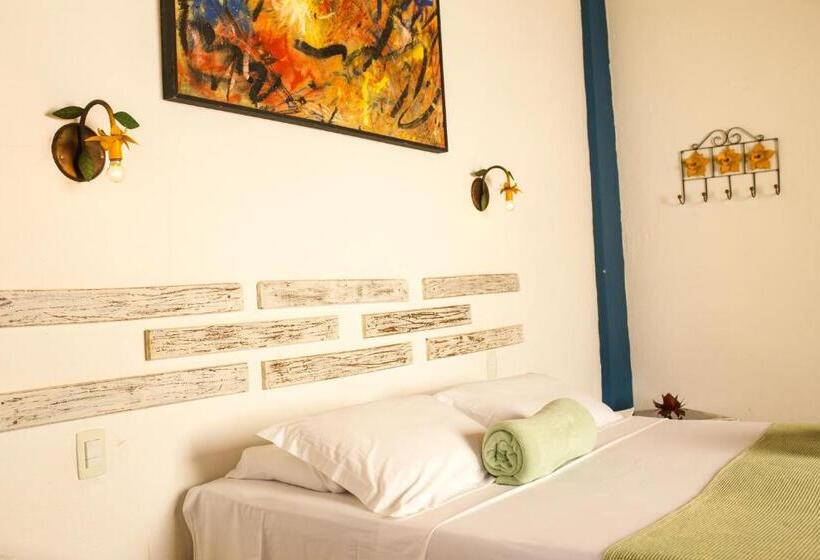 샬레, Pousada Canto Verde