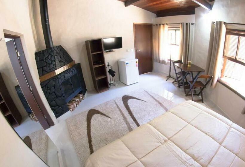 غرفة قياسية مزوَّدة بجاكوزي, Vila Eremita Pousada