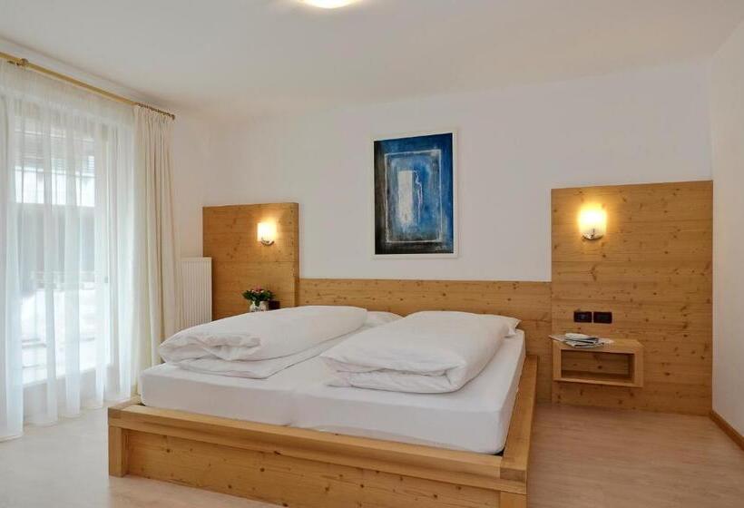 Апартаменты 2 Спальни, Residence Ciasa Mirasas