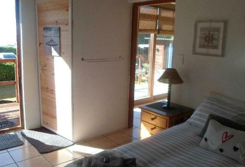 スタンダードルーム, After8 B&b