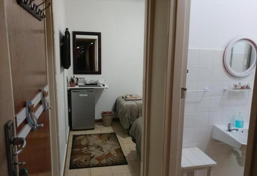 スタンダードルーム, After8 B&b