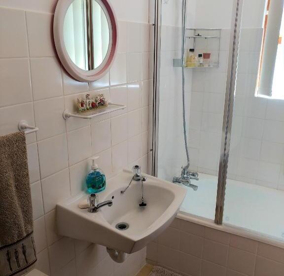 スタンダードルーム, After8 B&b