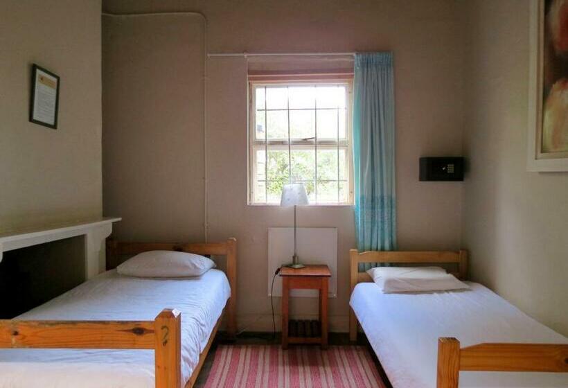 اتاق استاندارد, Fairy Knowe Backpackers Lodge