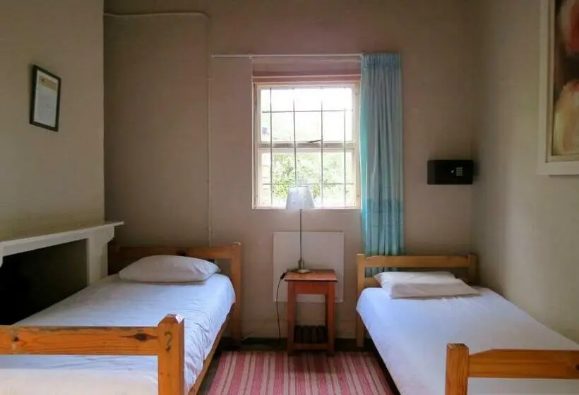 اتاق استاندارد, Fairy Knowe Backpackers Lodge