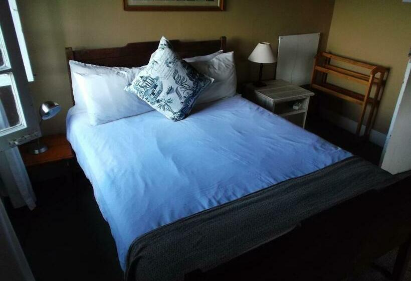 اتاق خانوادگی, Fairy Knowe Backpackers Lodge