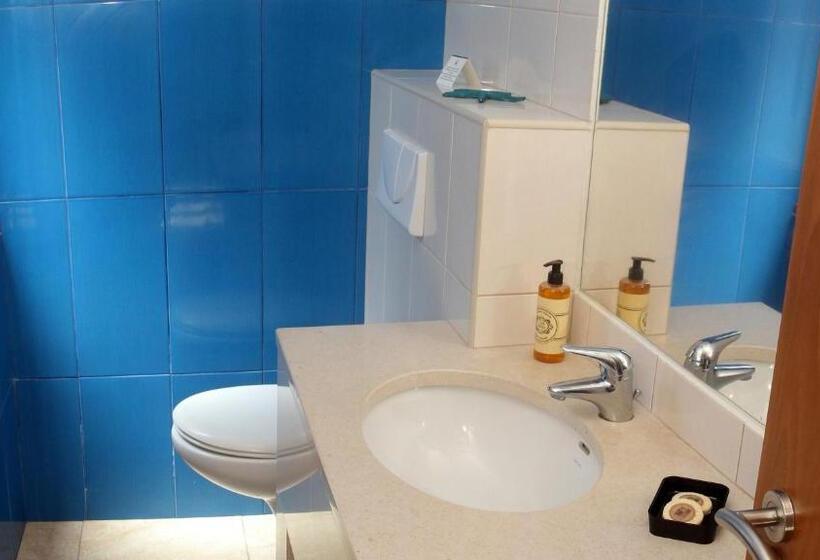 דירת חדר, Baia Da Barca