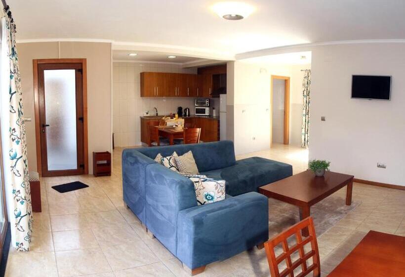 דירת שני חדרים, Baia Da Barca