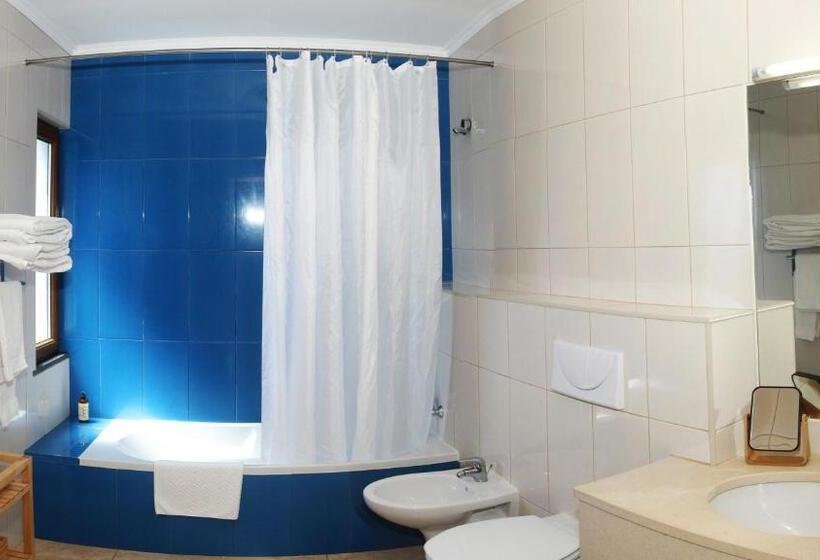 דירת שני חדרים, Baia Da Barca