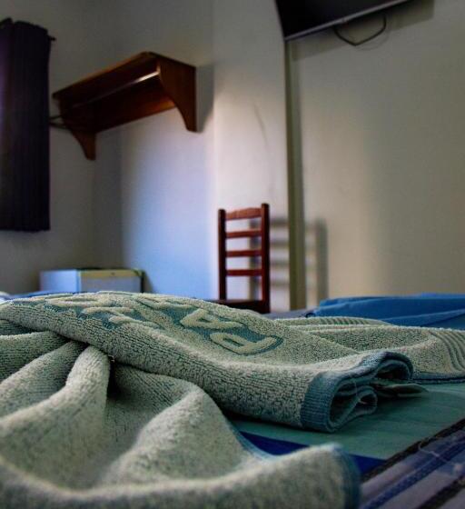 Семейный Номер, Paradise Palace