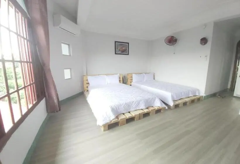 اتاق استاندارد, Thanh Van 2