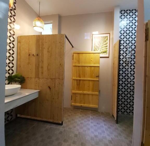 דירת חדר, Thanh Van 2