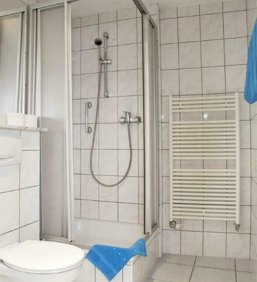 Quarto Estandar, Willinger Mitte