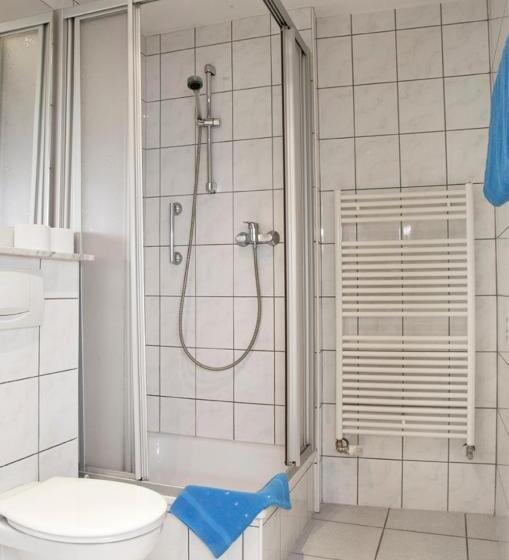 Quarto Estandar, Willinger Mitte