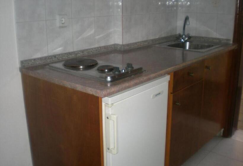 스탠다드 스튜디오, Maroula Studios